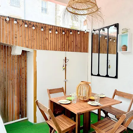 Apartment Sejour Premium T3 Hypercentre, Terrasse, Wifi Style T3 Center Terrace Wifi La Rochelle (Charente-Maritime)